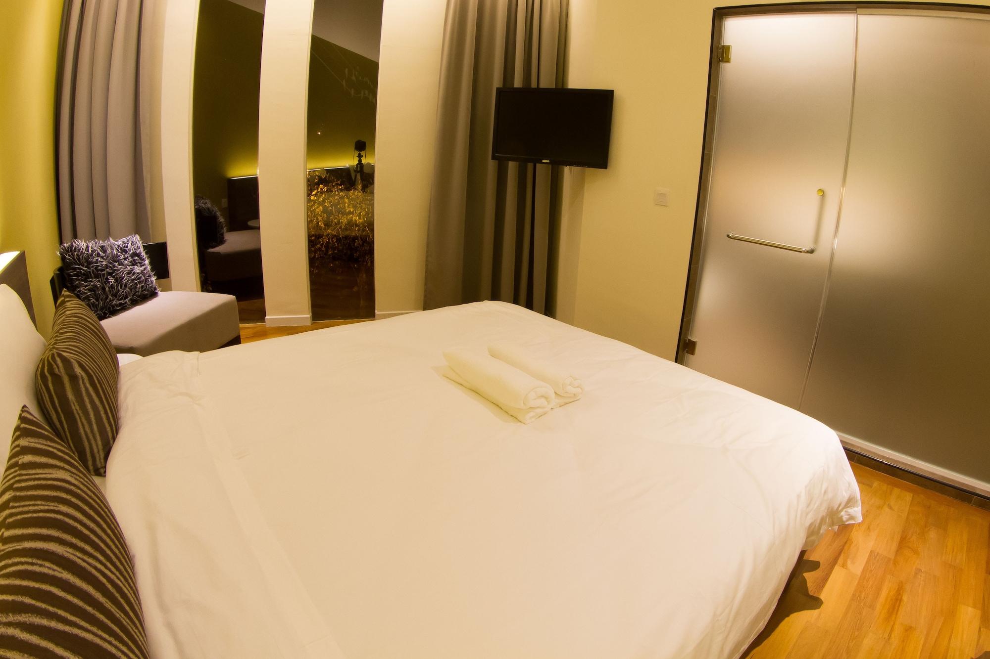 Mood Hotel Johor Bahru Exterior foto