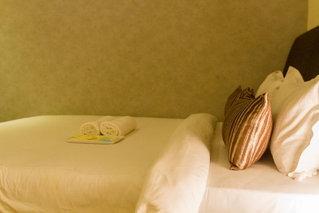 Mood Hotel Johor Bahru Habitación foto